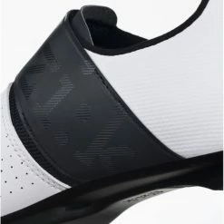 Chaussures Route Fizik Vento Infinito Carbon Noir/Blanc -Cyclisme Soldes Boutique chaussures route fizik vento infinito carbon noir blanc 3