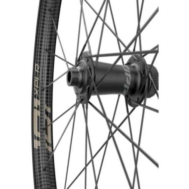 Roue Avant Gravel Zipp 101 XPLR 12x100mm 650bx27 Sable 5 Roue Avant Gravel Zipp 101 XPLR 12x100mm 650bx27 Sable – Image 3