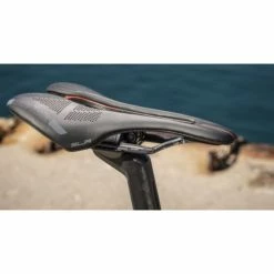 Selle Selle Italia SLR Boost Kit Carbonio Superflow 145x248mm -Cyclisme Soldes Boutique selle selle italia slr boost kit carbonio superflow 145x248mm 2